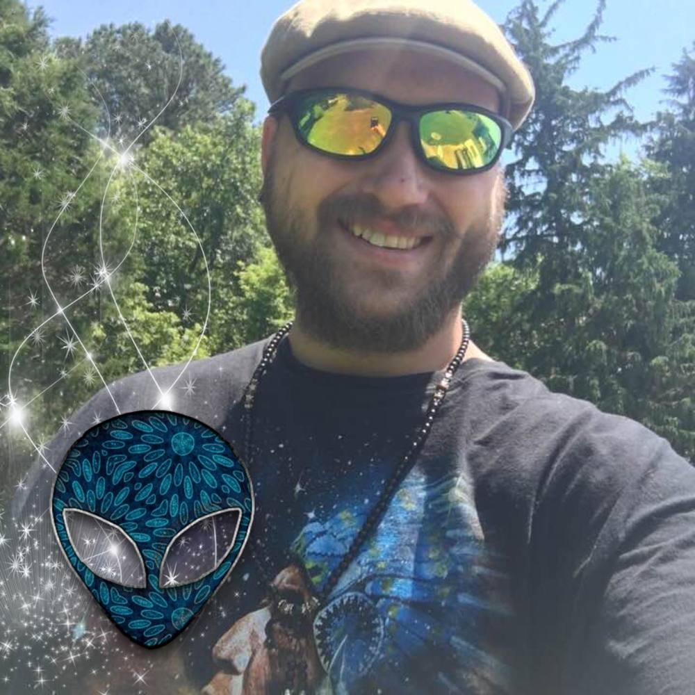 Meet your Posher, Kyle